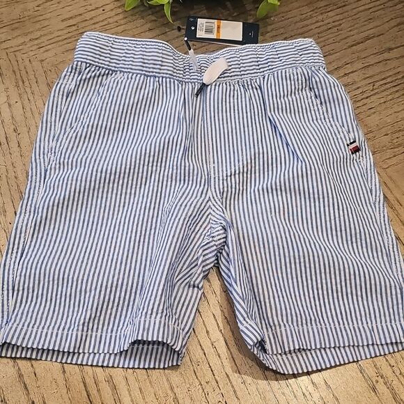 Tommy Hilfiger Blue and White Striped Short Size 8 NWOT - Picture 9 of 9